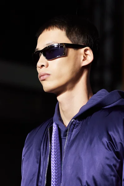 Look 54